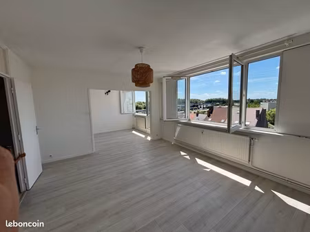 appartement t3 de 75 m² – lumineux  avec balcon et cave