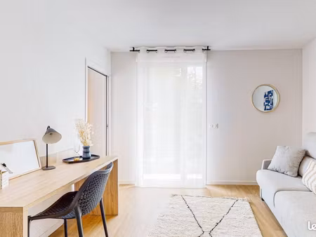 studio 1 pièce 26 m²