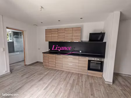 propriété 4 pièces 100 m²