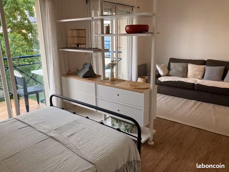 studio meublé 32 m² avec parking et balcon – vieux-lille