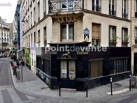 commerce habillement/textile 50 m²