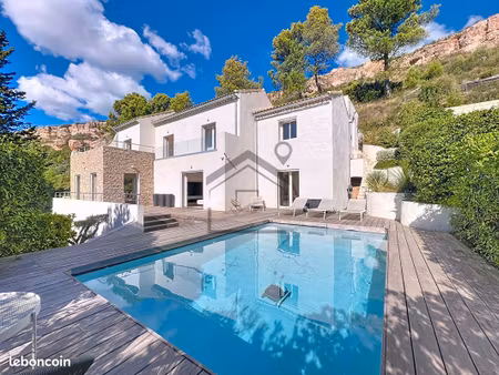 villa 6 pièces 154 m²
