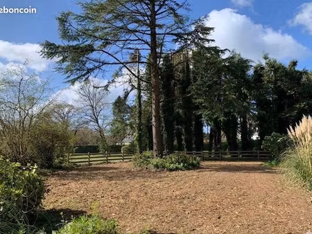 terrain 795 m² brech