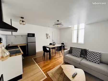t2 meublé 36 m² – hyper centre poitiers – rénové – disponible