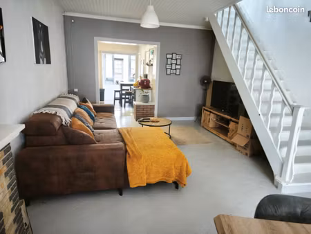 maison 4 pièces 80 m²