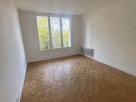 appartement 3 pièces 58 m²