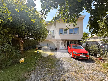 maison 7 pièces 130 m²