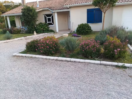 maison piscine 4 chambres 144 m2