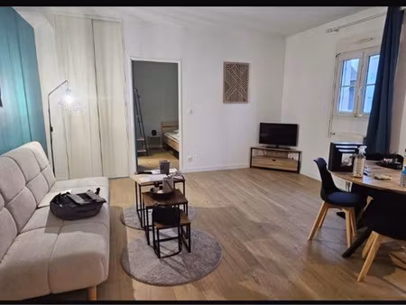t2 meublé de 46m2 - résidence calme  quartier saint lazare
