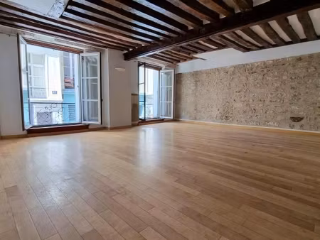 appartement 2 pièces 73 m²