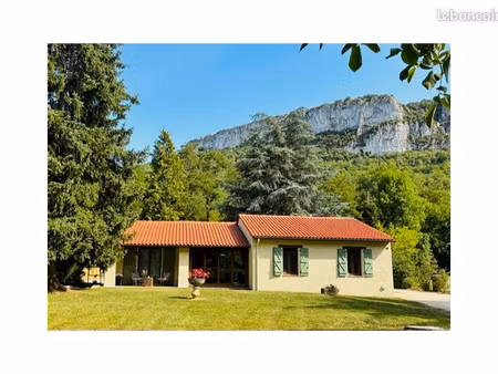 maison a vendre / house to sell