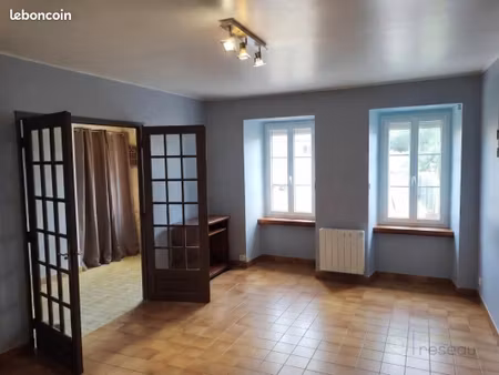 maison 3 pièces 105 m²