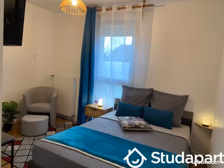 chambre 1 pièce 10 m²