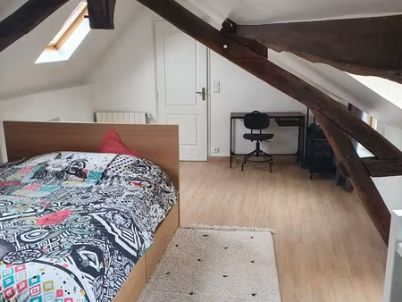 t2 triplex 54 m² - centre-ville / gare (5 min)