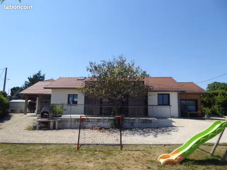 maison 7 pièces 138 m²