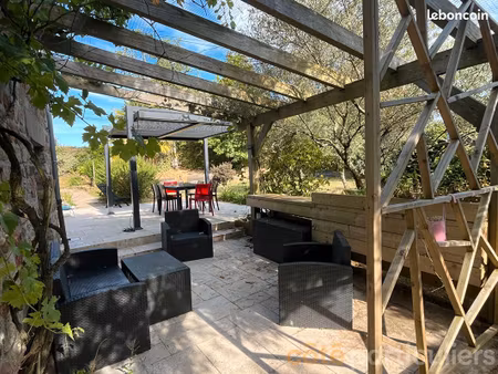 longère 6 pièces 163 m²