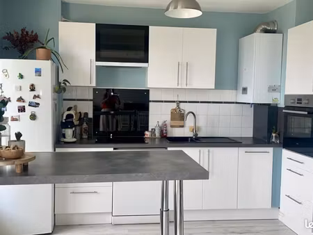 appartement 3 pièces 75 m²