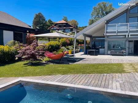 maison contemporaine de 210 m² – hauteurs d'annecy