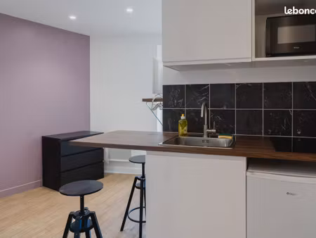 studio rénové – hyper centre de chambéry