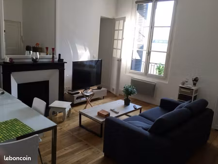 appartement t2 meublé - proximité des halles