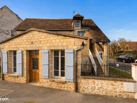 local 160 m² neuville sur oise