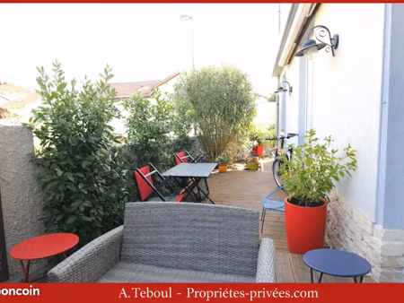 maison 6 pièces 180 m²