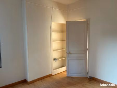 t2 43 m² – épernay centre – libre d'occupation
