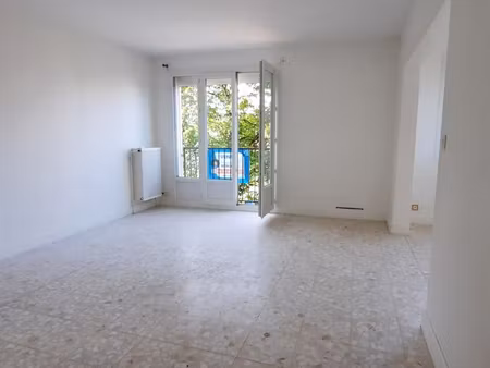 appartement 3 pièces 75 m²