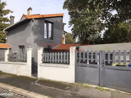 maison 2 pièces 30 m²