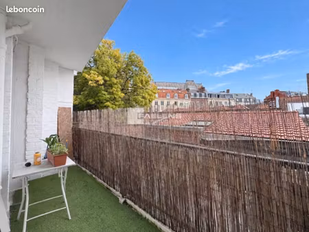 studio 1 pièce 37 m²
