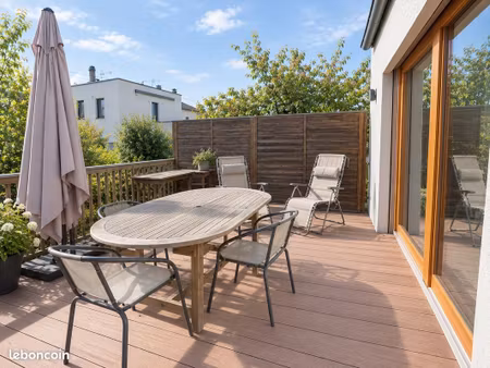 maison– montagne verte –strasbourg- 130 m² – 6 pièces -3 7 ares – garage -cave+ 2 parkings