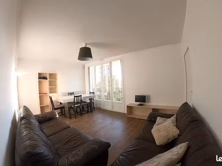 ? appartement 82 m² – 3 chambres – disponible mi-août 2026 – 990 /mois