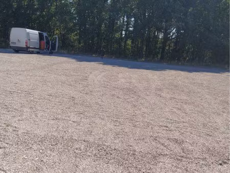 terrain 1000m2