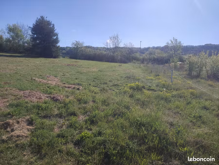 terrain constructible de 1450 m2