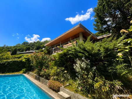charme d'une maison d'architecte des années 70