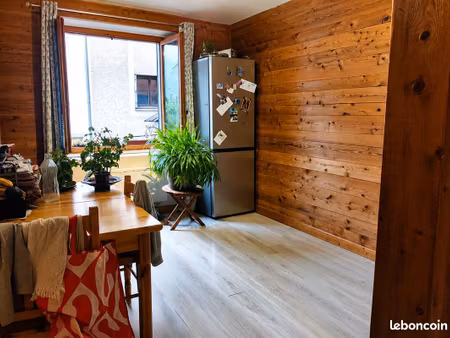 t3 duplex