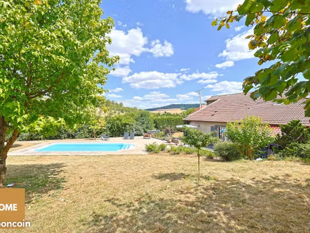 maison de village 10 pièces 300 m²