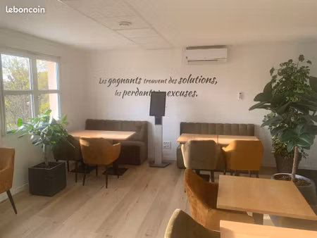 plateau de bureaux 137 m² rénové - dernier étage - robertsau strasbourg