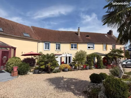 très belle propriété vallée de l'eure (27)