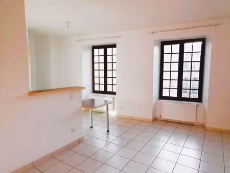 studio 1 pièce 29 m²
