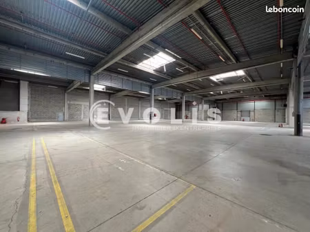 local logistique 6 237 m²