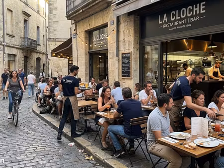fonds de commerce bar 150 m²