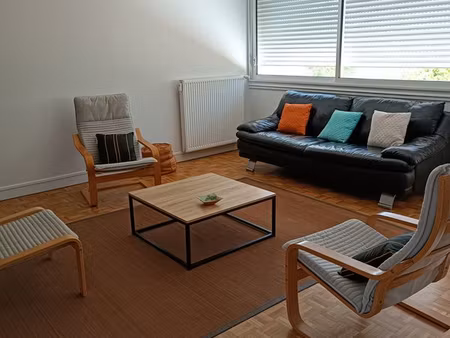 loue appartement t4 meublé .idéal colocation