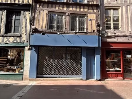 local commercial 38 m²