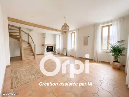 maison 4 pièces 92 m²
