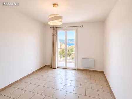 appartement 3 pièces en dernier étage