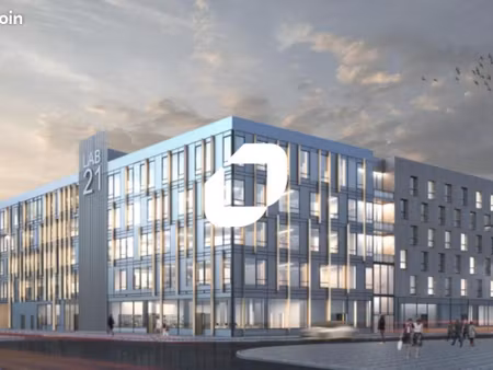 bureau 5 311 m²