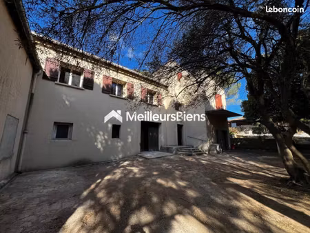 maison 6 pièces 178 m²