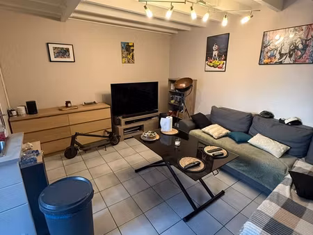 drancy – maisonnette indépendante meublée avec cour privative de 35 m²  cave et espace sou