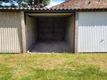 ◊ à louer – 4 box de stationnement / stockage – centre-ville